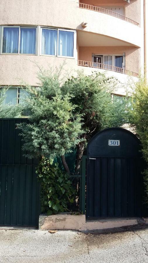 Bandol Studio Luaran gambar